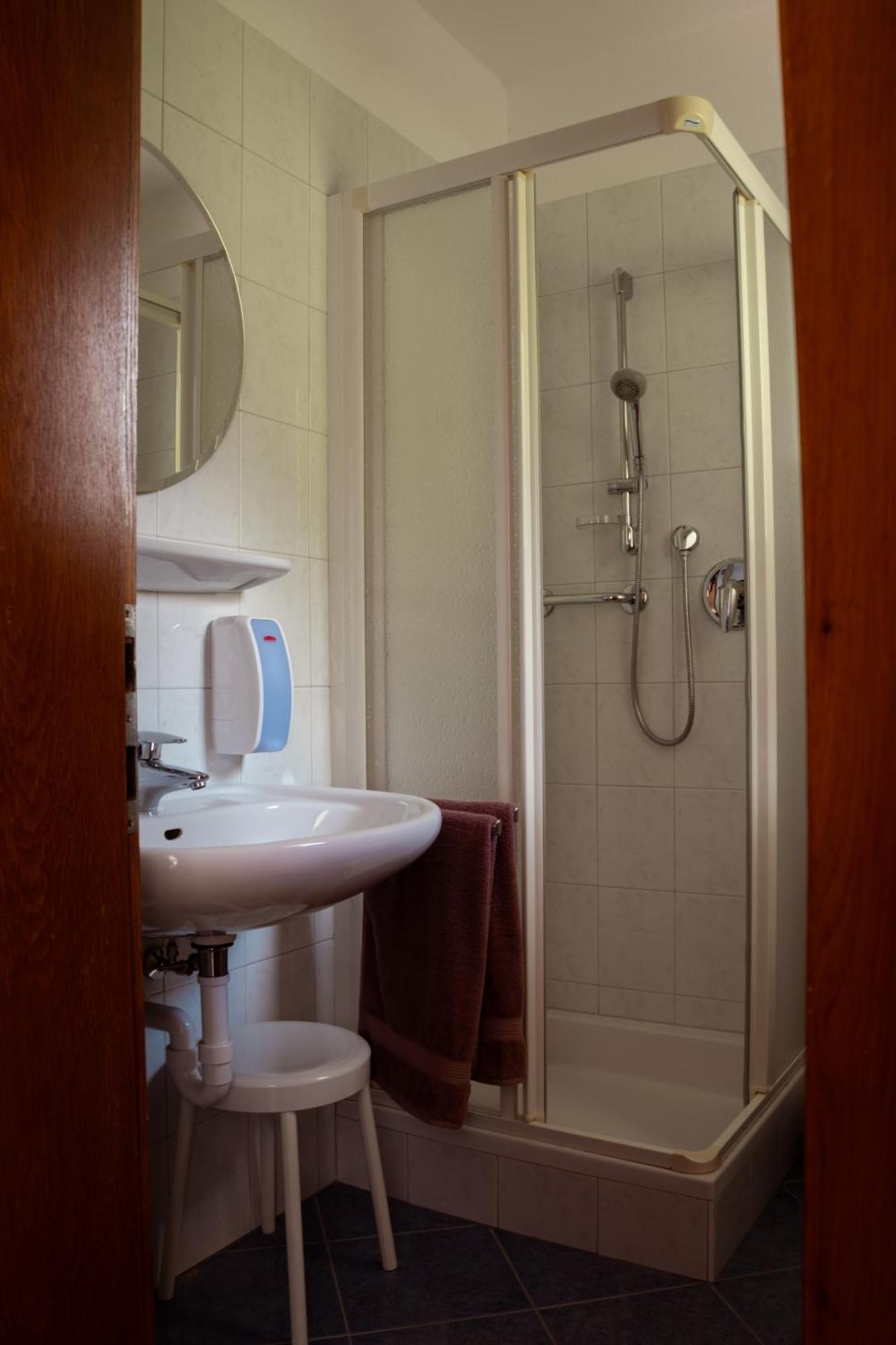 Garni Unterwegguetl Bed & Breakfast Naturns Exterior photo